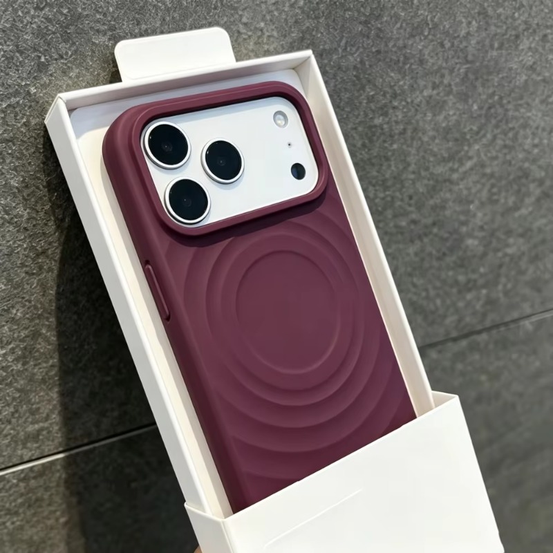 iPhone 18、17、16、15、14 Pro Max用 - Liquid Silicone Magnetic Phone Case のレビューと価格